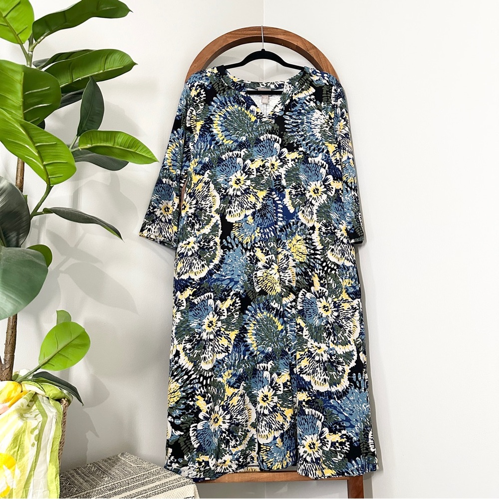 Chico's LARGE Blue Floral Notch Neck 3/4 Sleeve Jersey Stretch Knit Dress